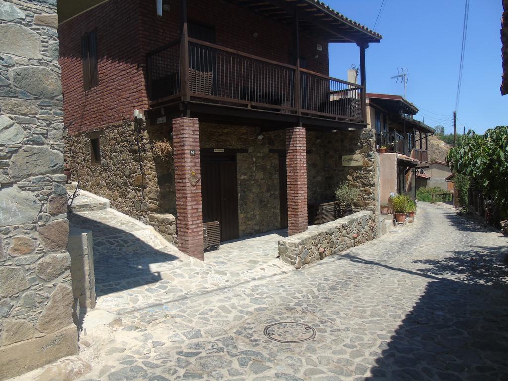 Enipnion Apartments Kakopetria Bagian luar foto